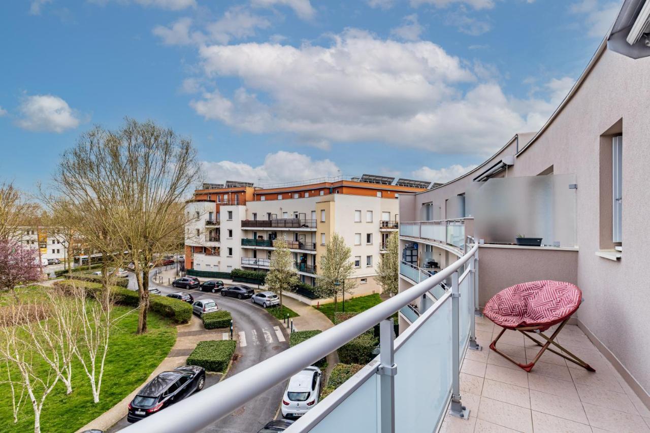 Le Cozy Garden - Mayvenn Saint-Thibault-des-Vignes Exterior photo